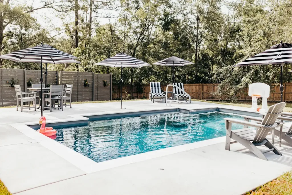 Leisure Pools Columbus: Ohio‘s trusted fiberglass pool experts
